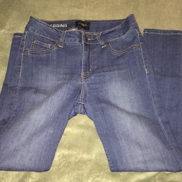 Perfect Ankle Jegging/Legging! Offers welcomed!! - Picture 1 of 2